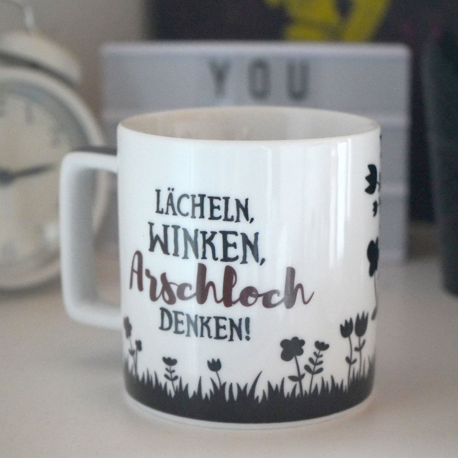 Tasse »Lächeln, Winken, Arschloch denken!«